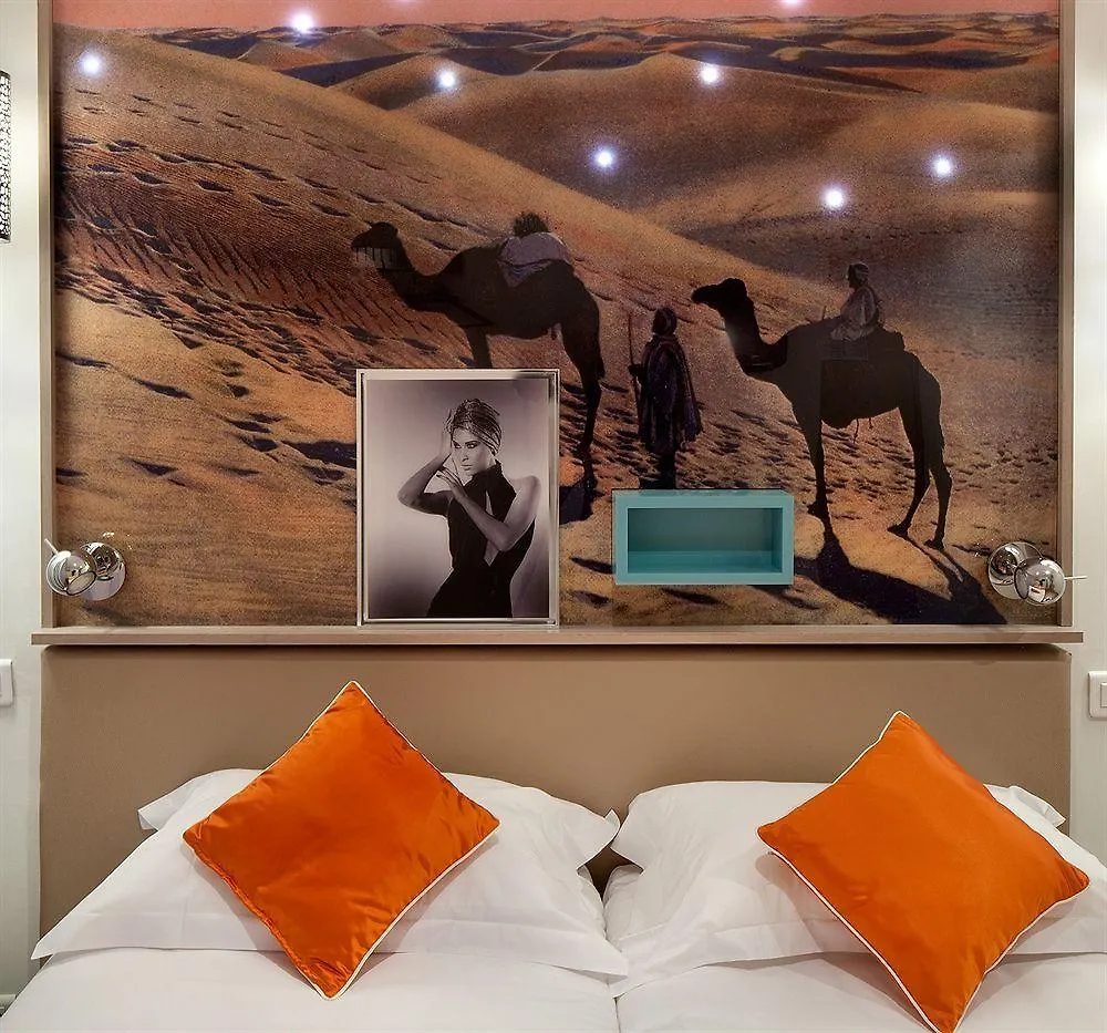Otel Mayet 3*