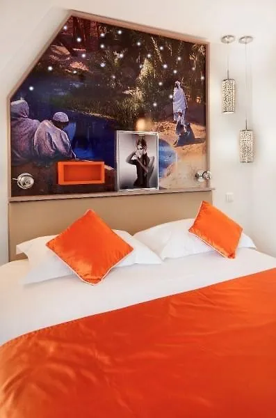 Mayet 3* Paris