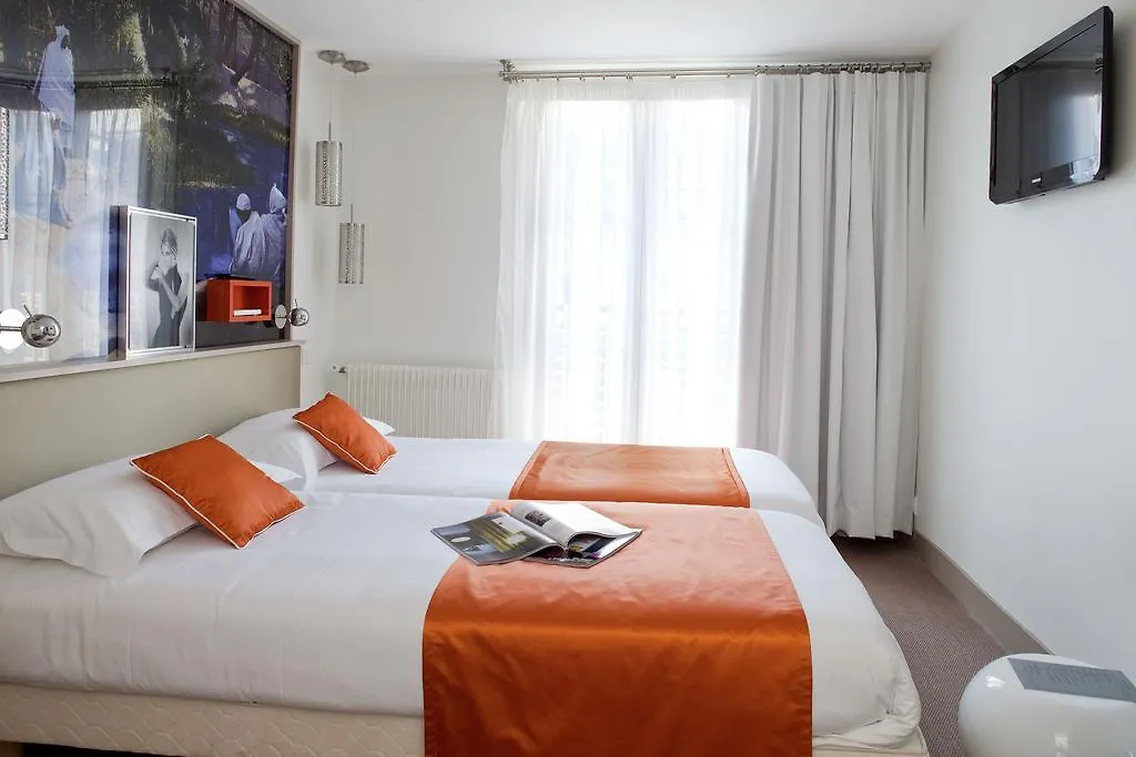 Otel Mayet 3*
