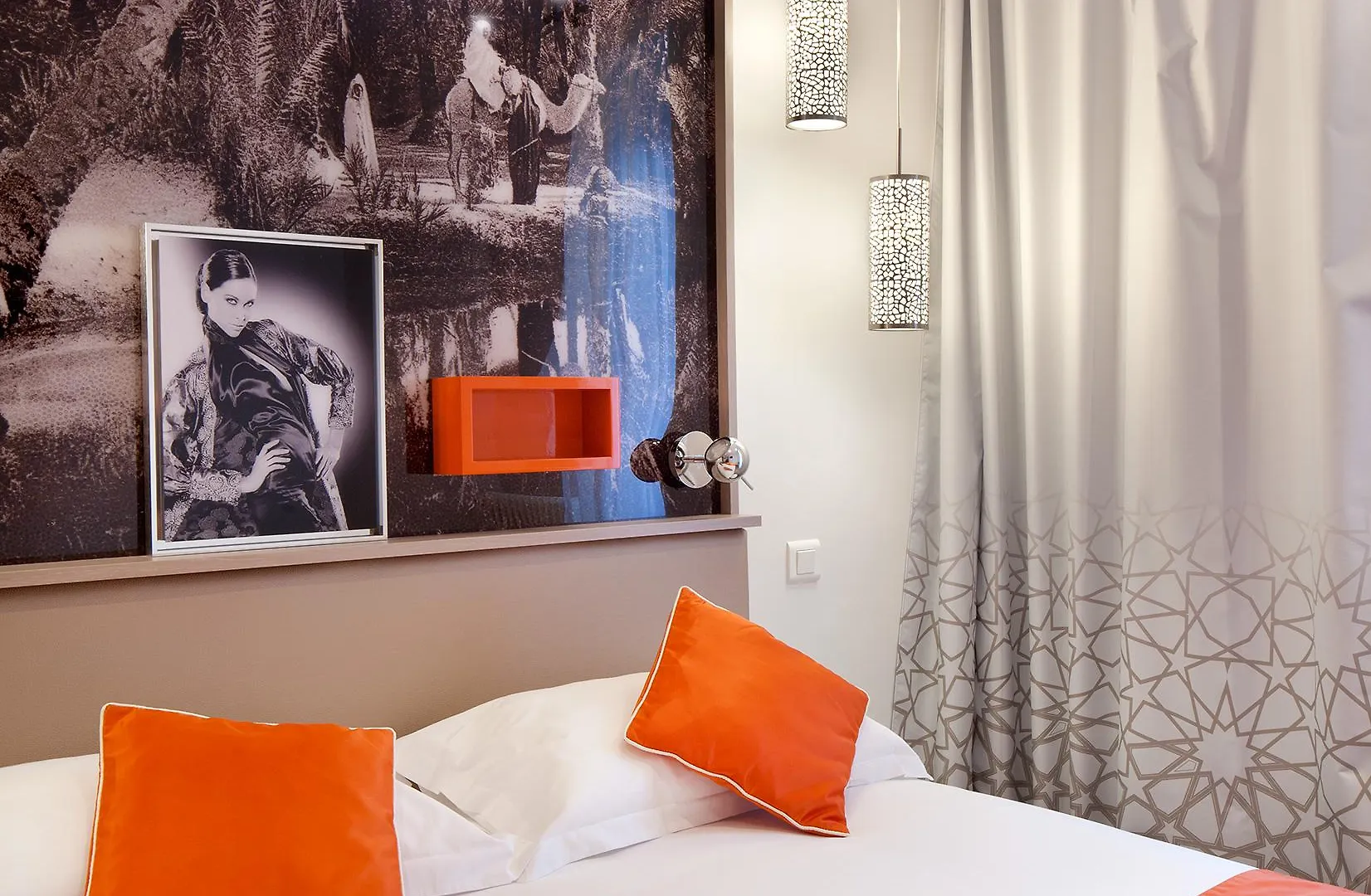 Mayet Hotel 3*